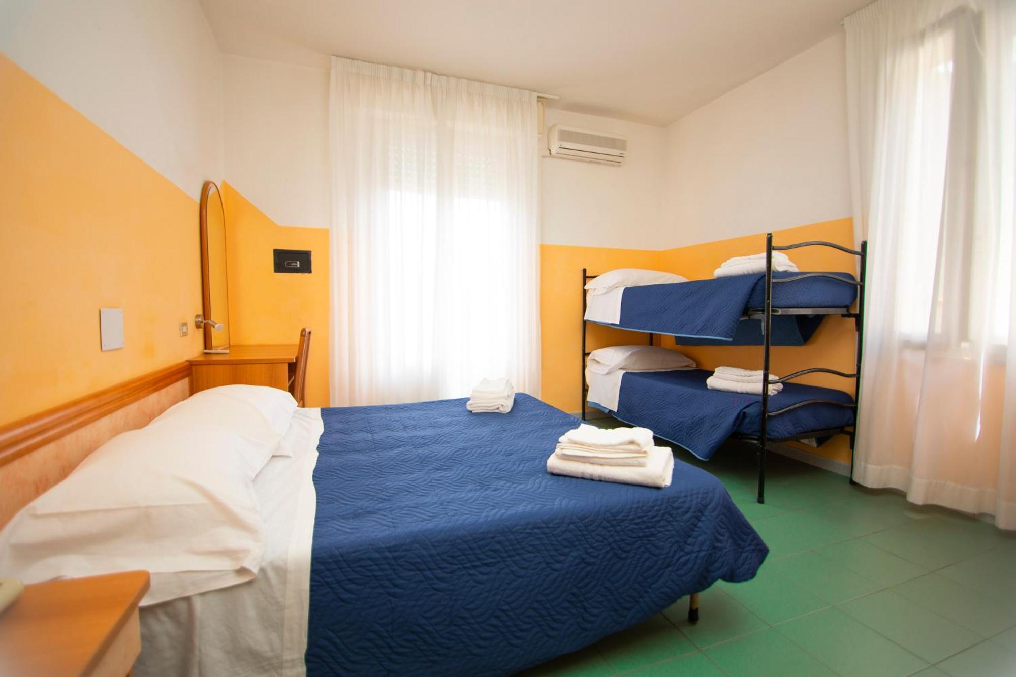 Hotel Montebello Riccione Ngoại thất bức ảnh