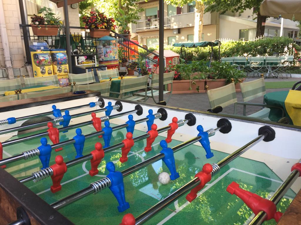 Hotel Montebello Riccione Ngoại thất bức ảnh