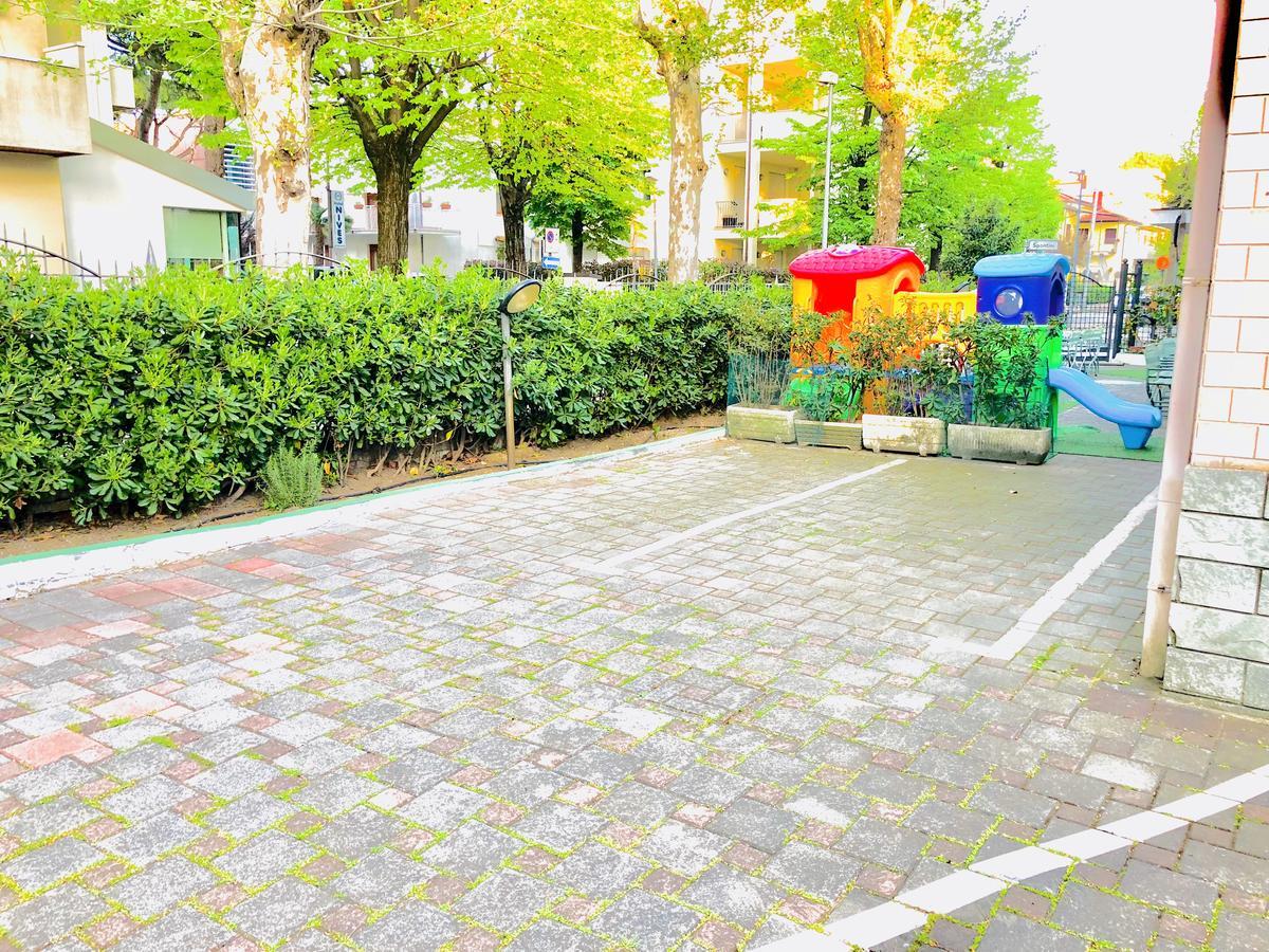 Hotel Montebello Riccione Ngoại thất bức ảnh