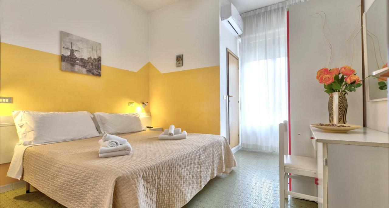 Hotel Montebello Riccione Ngoại thất bức ảnh